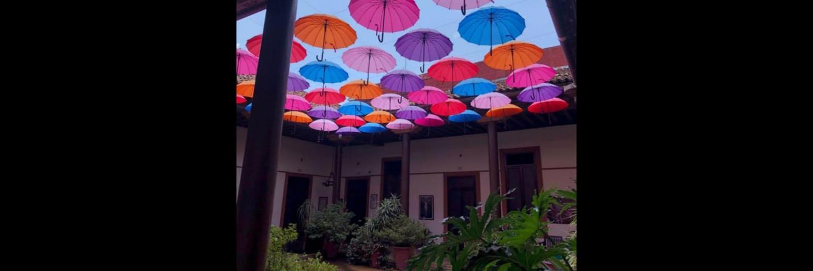 Hotel Villa de Flores Uruapan  Esterno foto